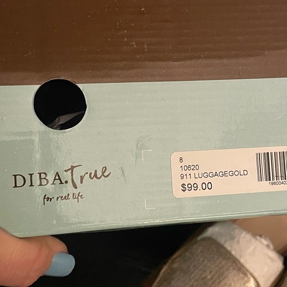 DIBA True “Art Easel Crinkle Leather Mule” NIB - Picture 8 of 8